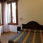 Hotel Fava
