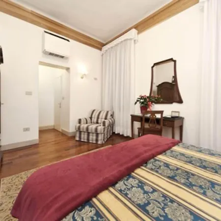 Otel Fava Venedik