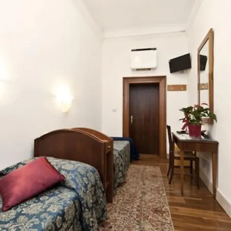Fava Otel 2*