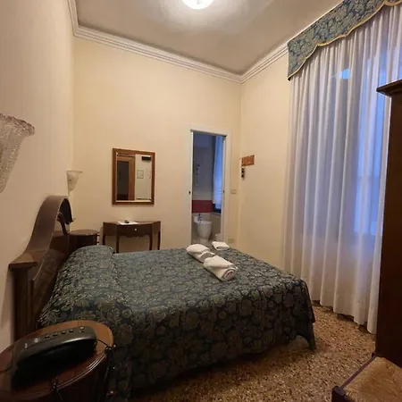 Otel Fava 2*