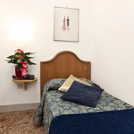 Otel Fava 2*
