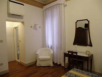 Otel Fava Venedik