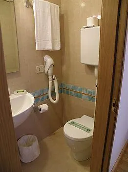 Fava Otel
