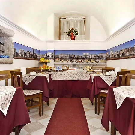 Otel Fava 2*