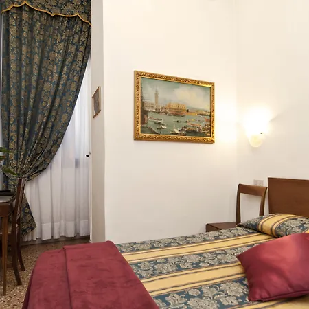 Fava Hotel