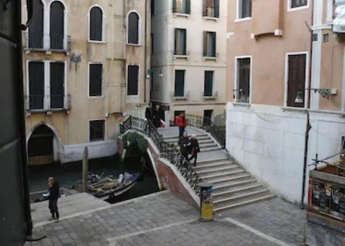 Hotel Fava 2*
